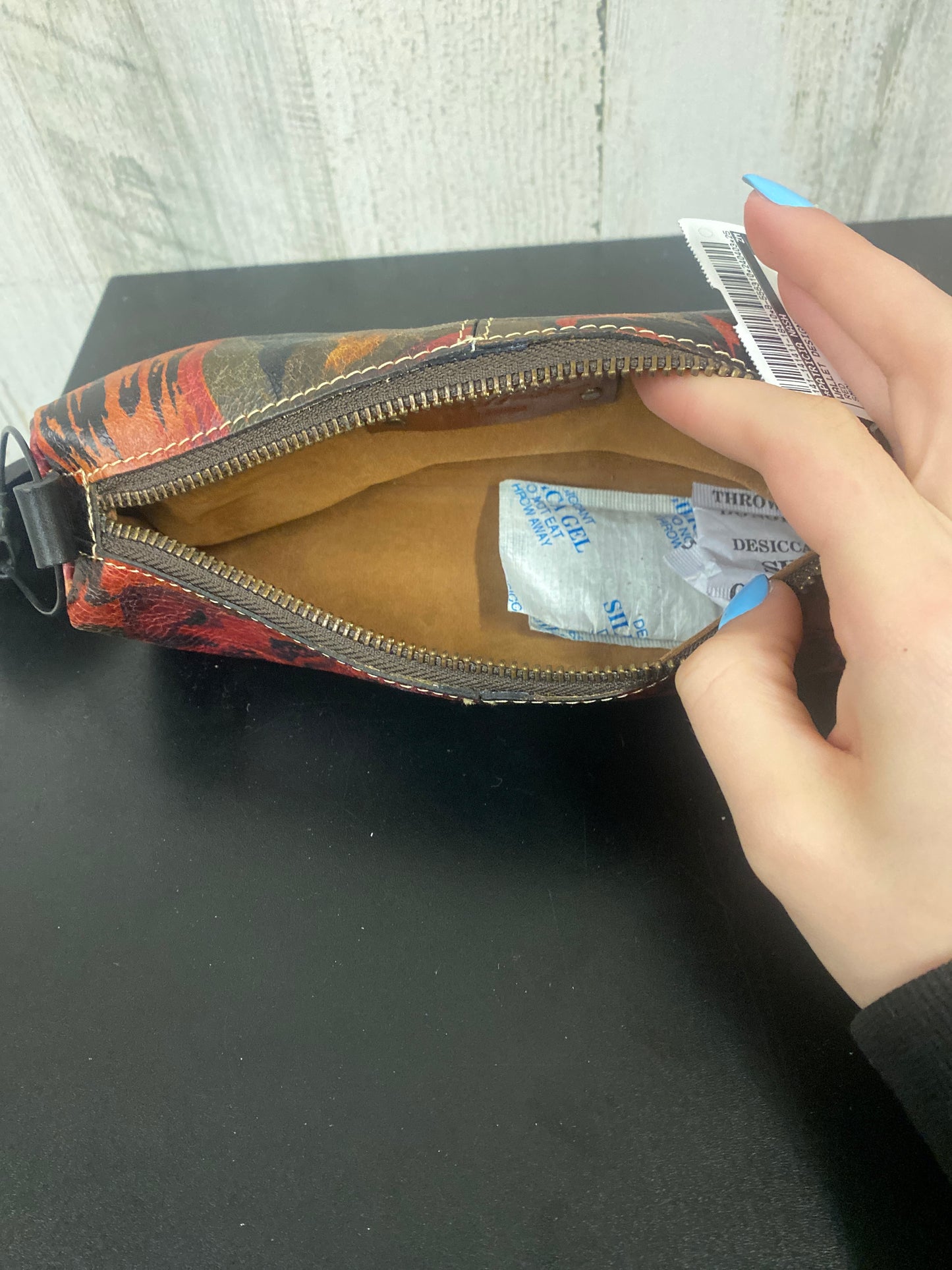 Wallet Designer By Patricia Nash Size: Small