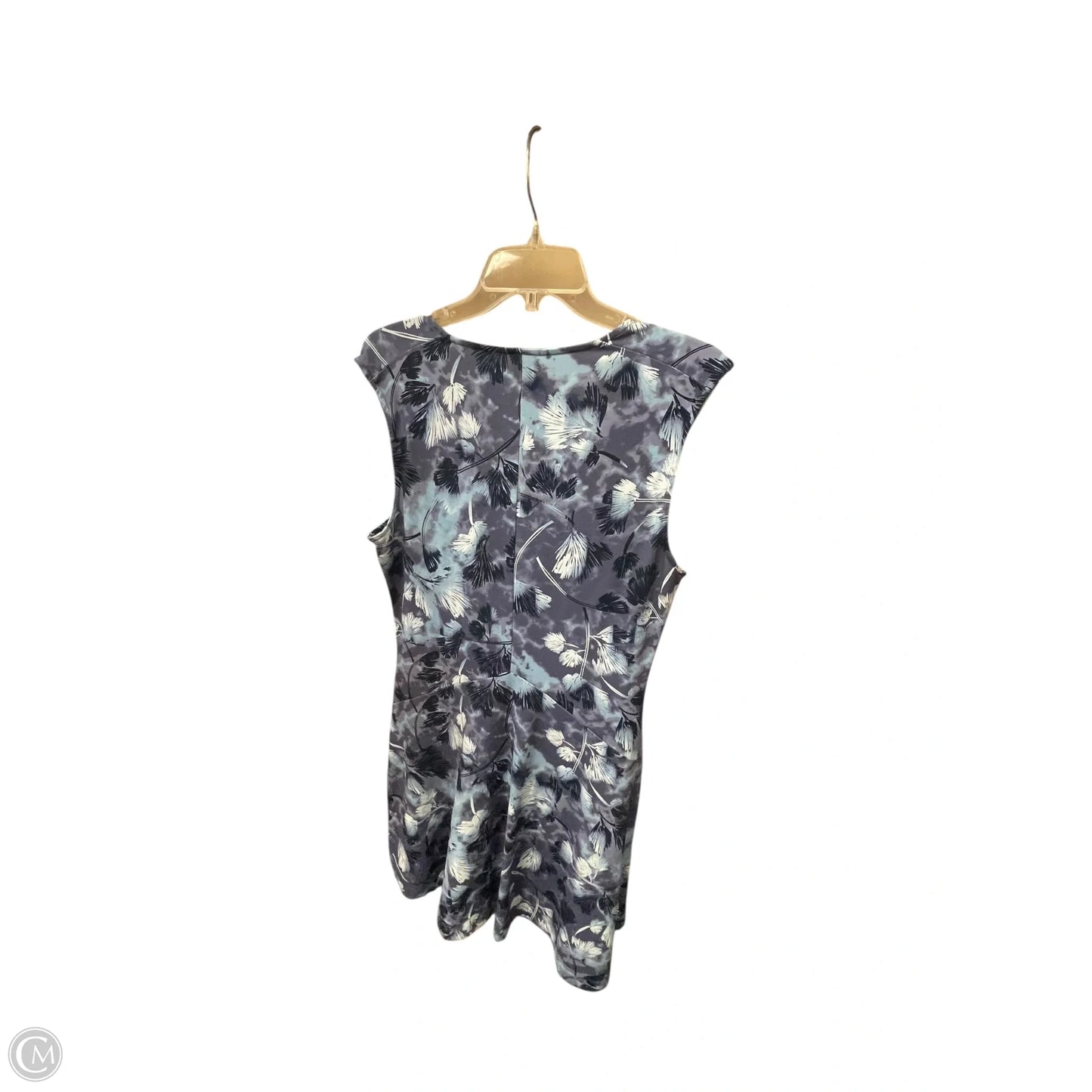 Dress Casual Short By Title Nine In Blue, Size: L