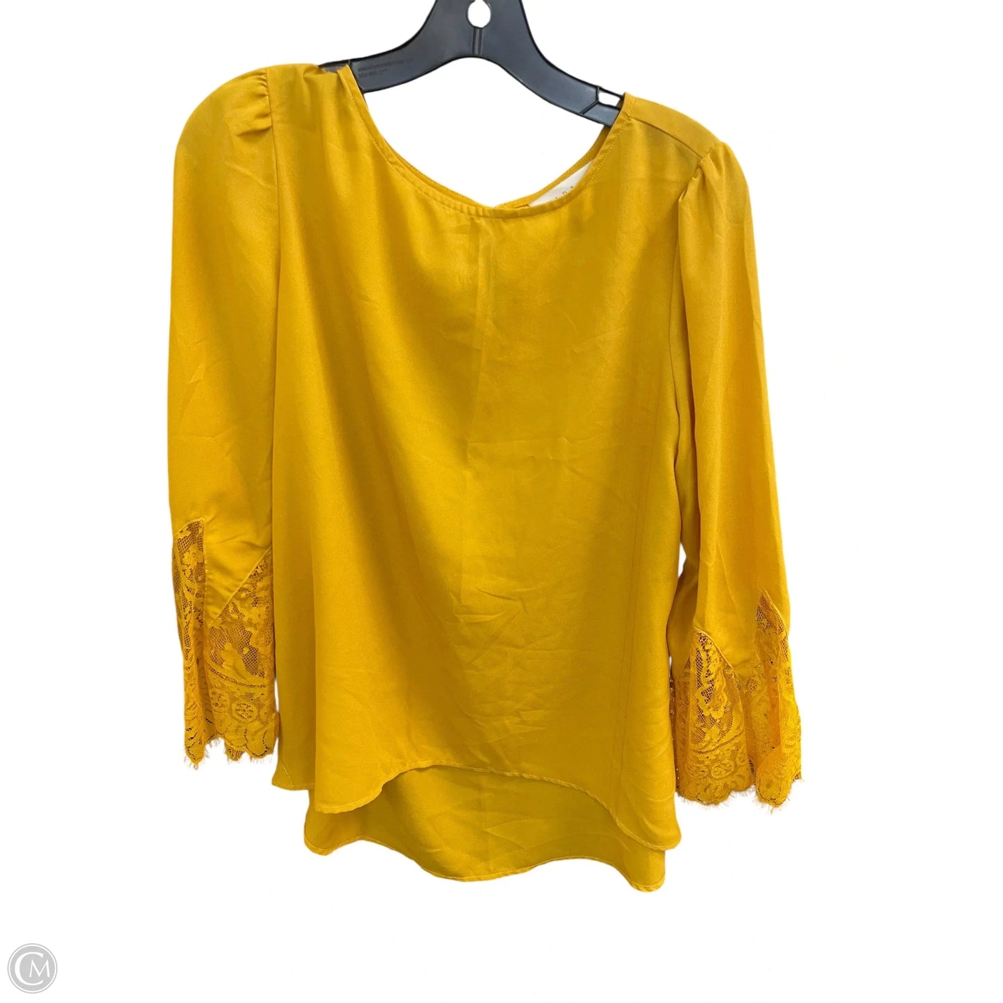 Top Long Sleeve By Clothes Mentor In Yellow, Size: M