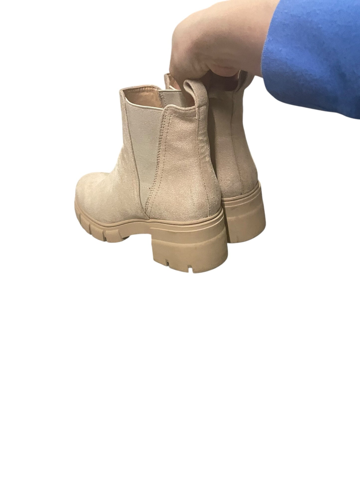 Boots Ankle Flats By Cme Size: 7