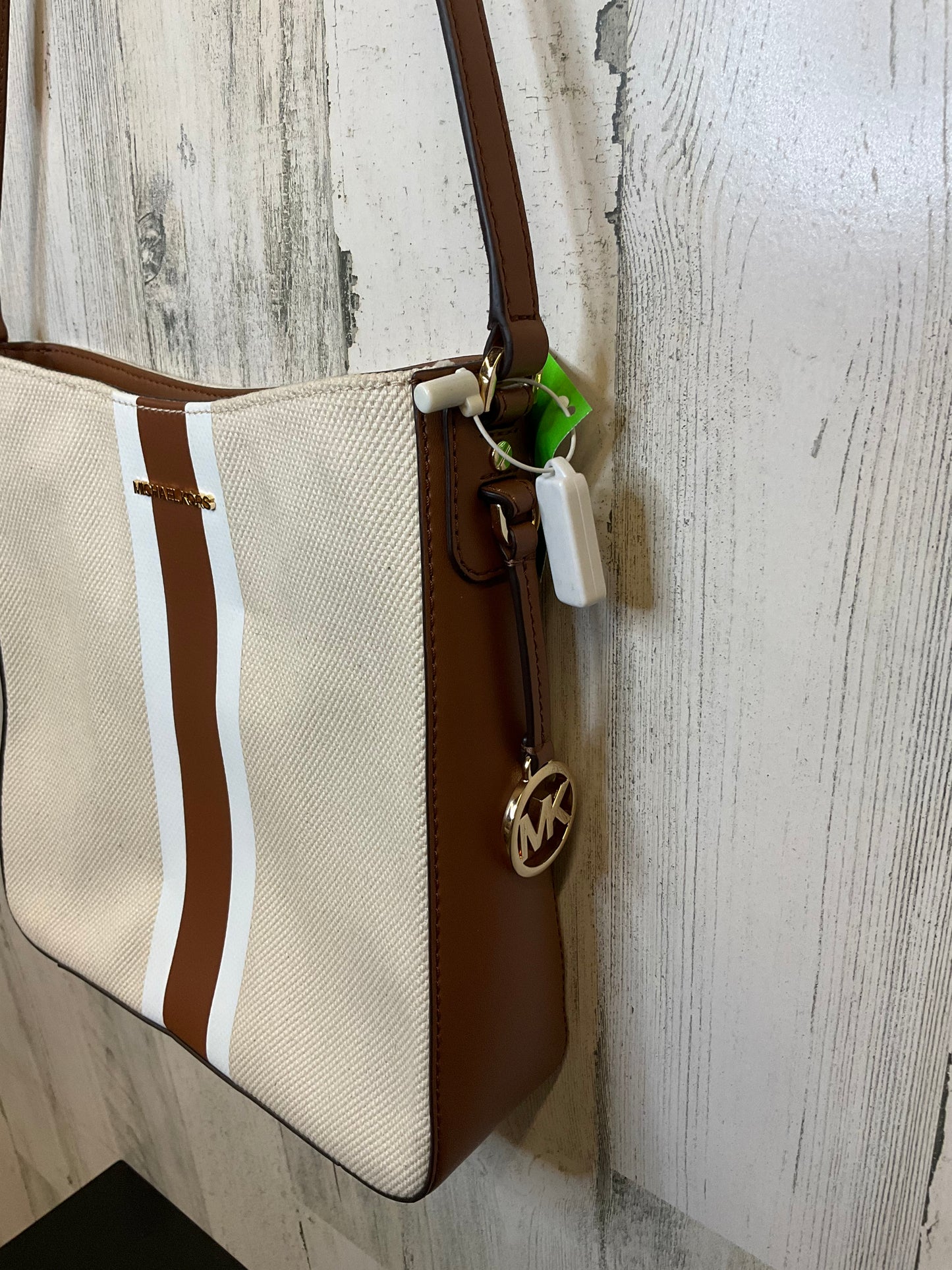 Crossbody Designer By Michael Kors Size: Medium