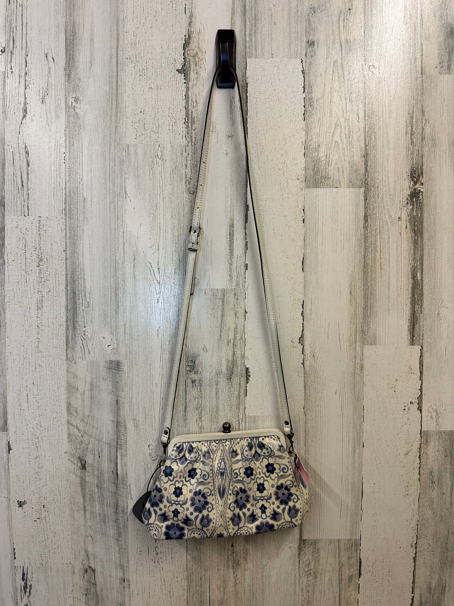 Crossbody Designer By Patricia Nash Size: Small