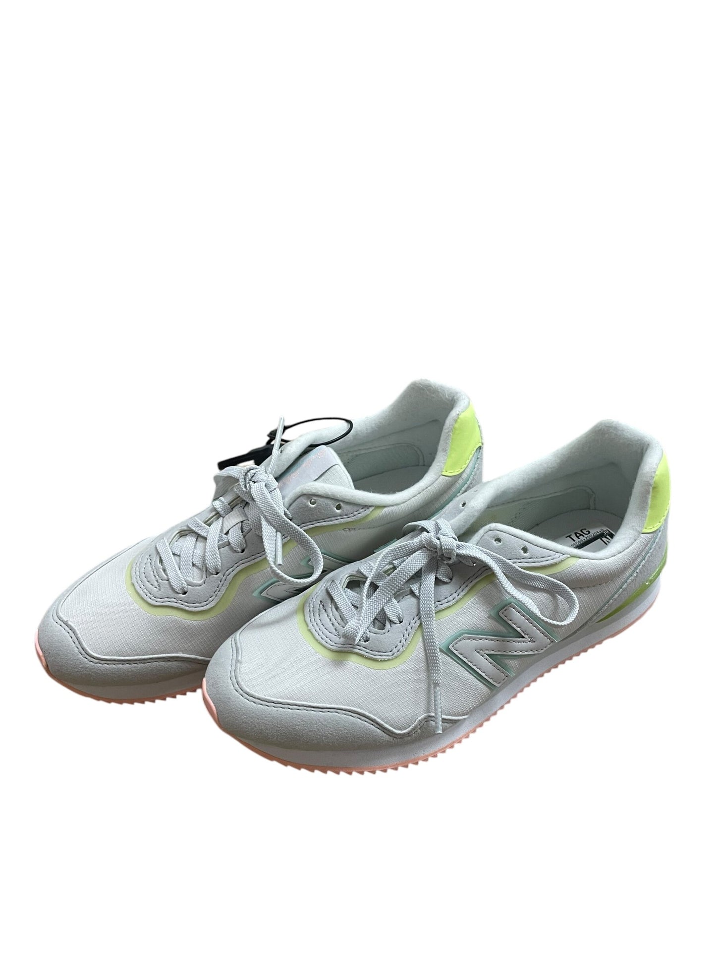 Shoes Athletic By New Balance  Size: 6.5