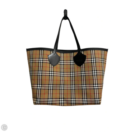 Handbag Luxury Designer By Burberry, Size: Large