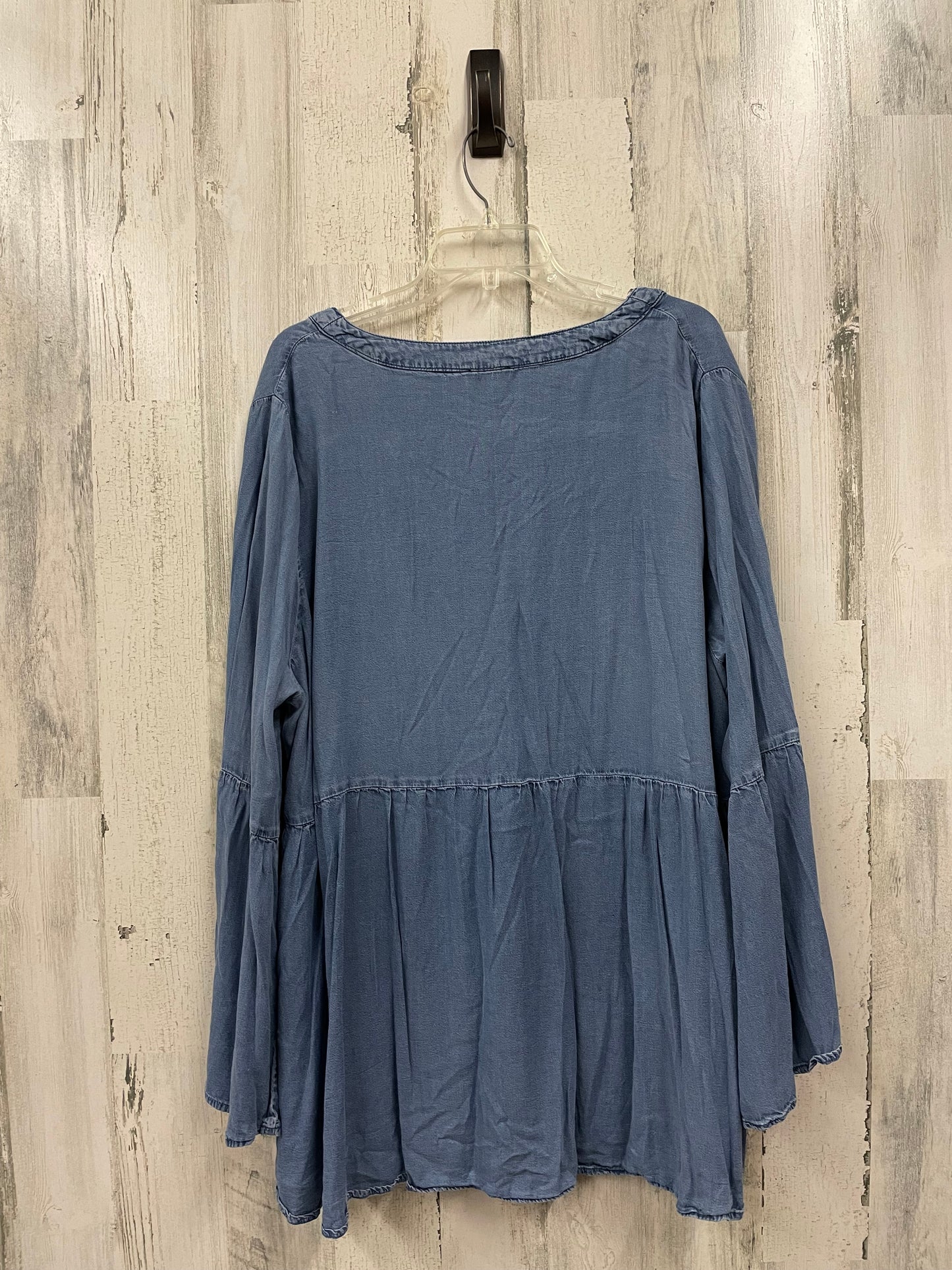 Top Long Sleeve By Hannah In Blue, Size: 3x