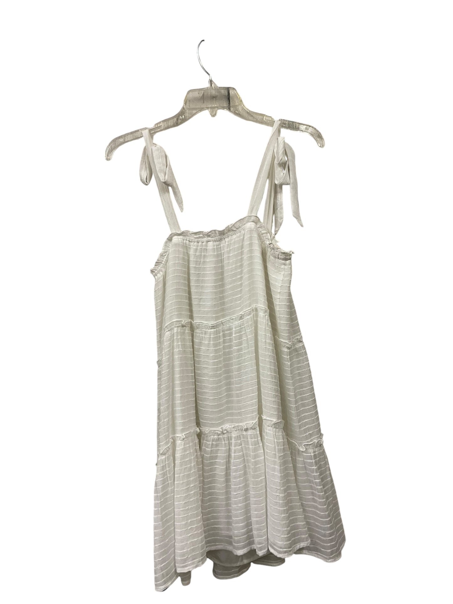 Dress Casual Short By Le Lis In White, Size: S