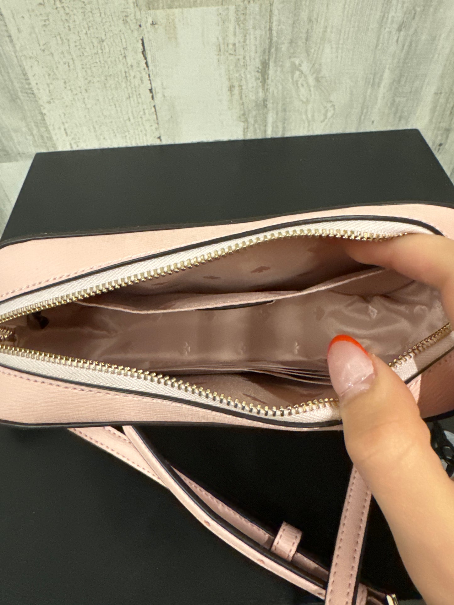 Crossbody Designer Kate Spade, Size Medium