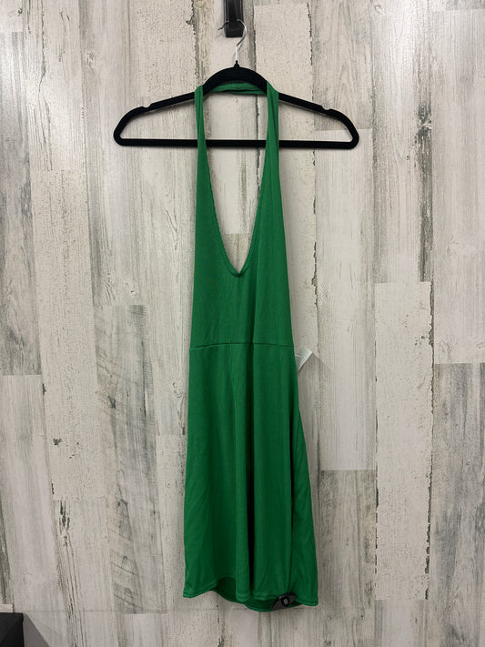 Green Dress Casual Short Pretty Little Thing, Size M