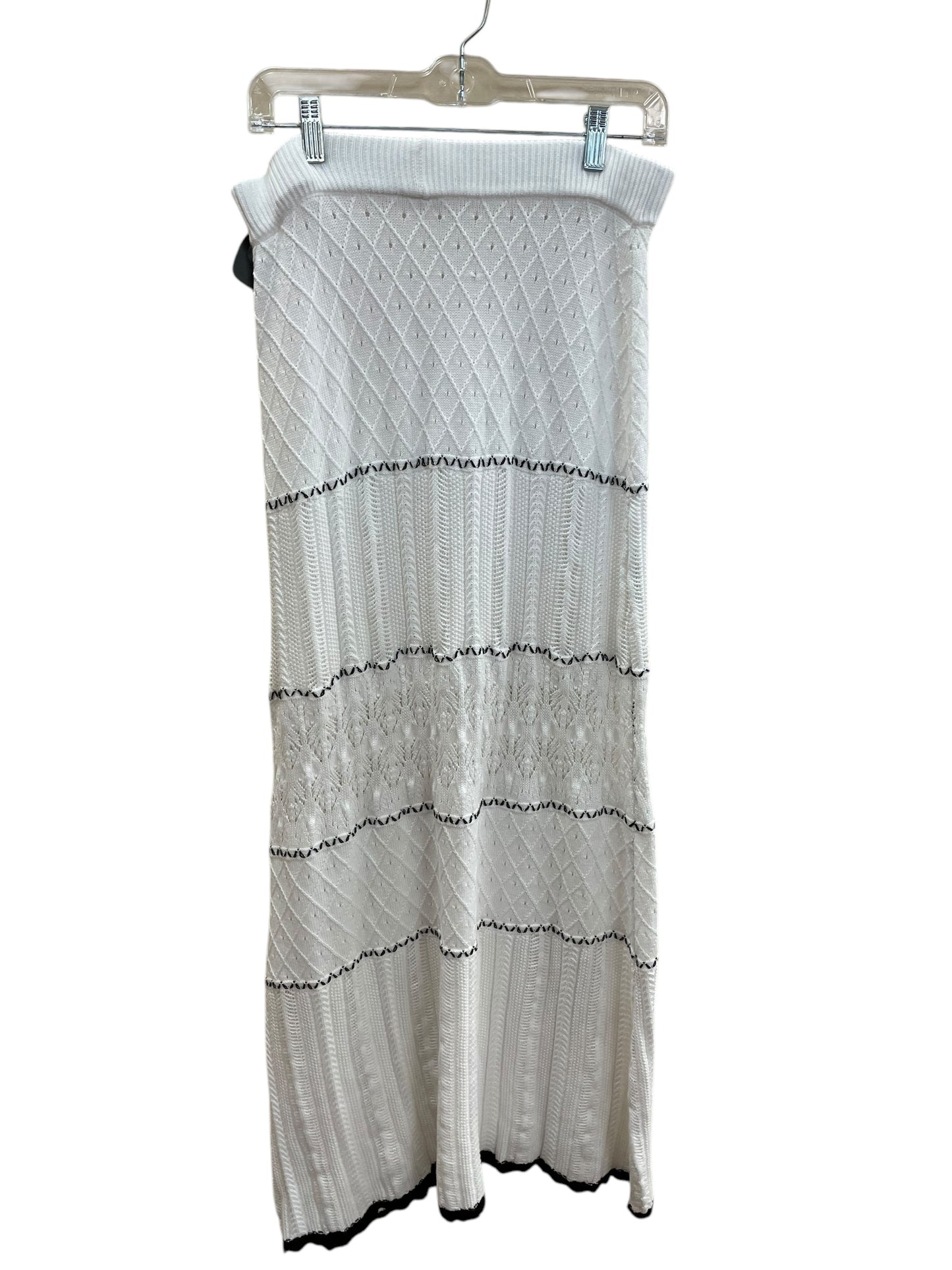 Skirt Maxi By Clothes Mentor In White, Size: Xl