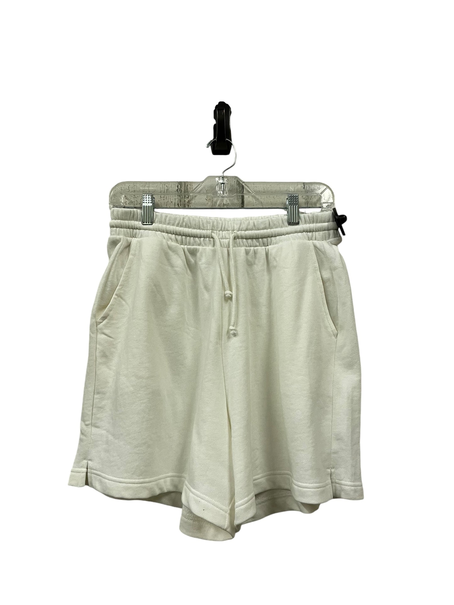 Shorts By Old Navy In White, Size: M