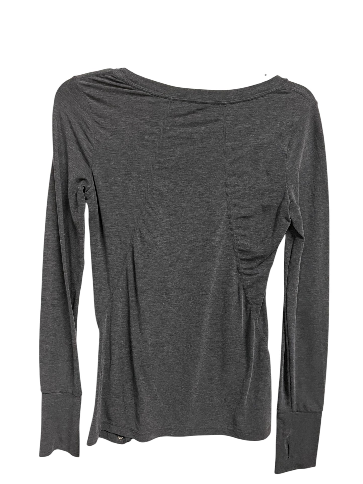 Athletic Top Long Sleeve Crewneck By Gapfit In Grey, Size: Xs