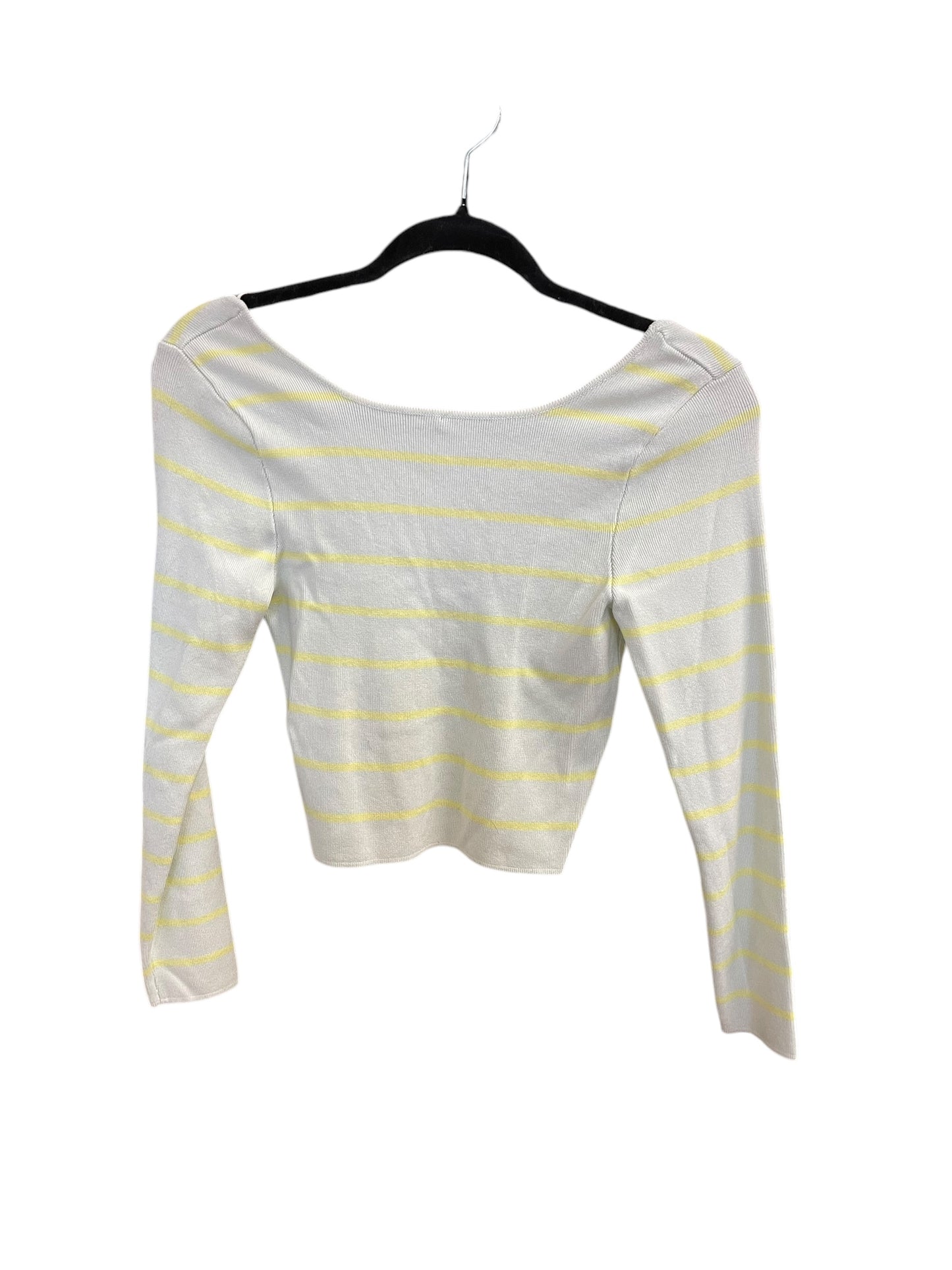 Top Long Sleeve By Zara In Green, Size: M