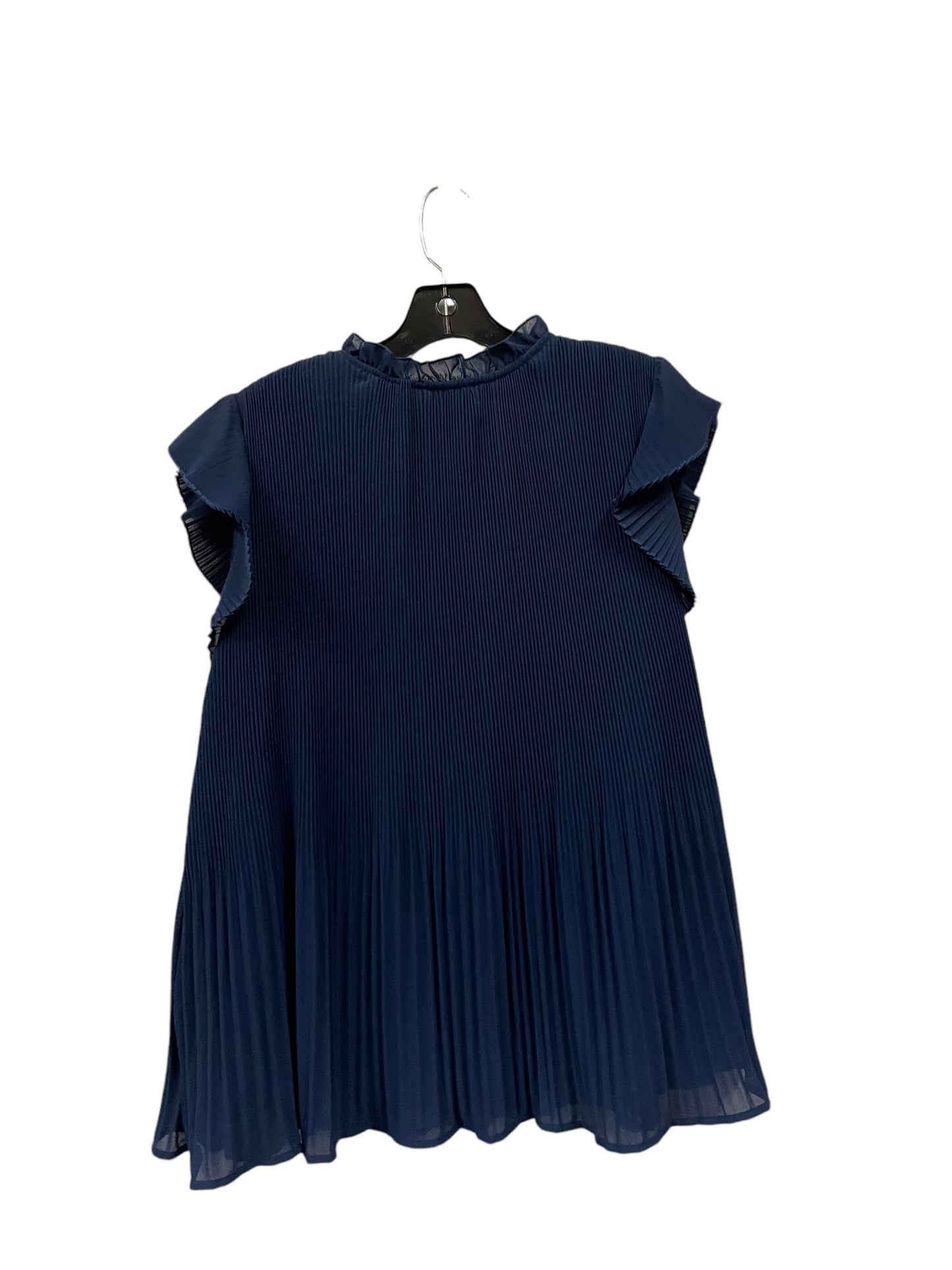 Top Sleeveless By Clothes Mentor In Blue, Size: L