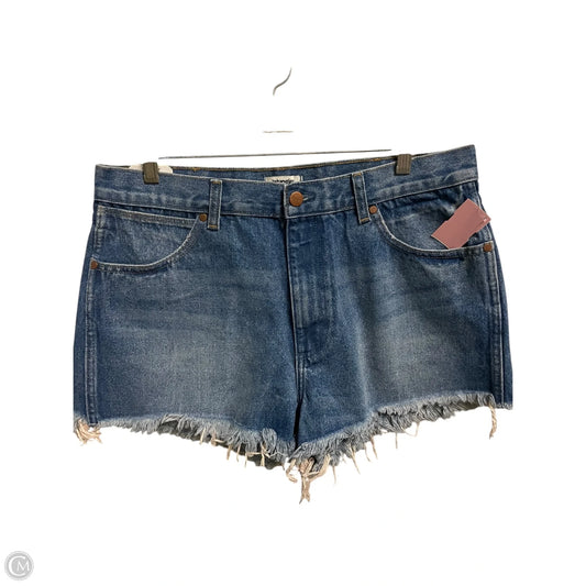 Shorts By Wrangler In Blue Denim, Size: 14