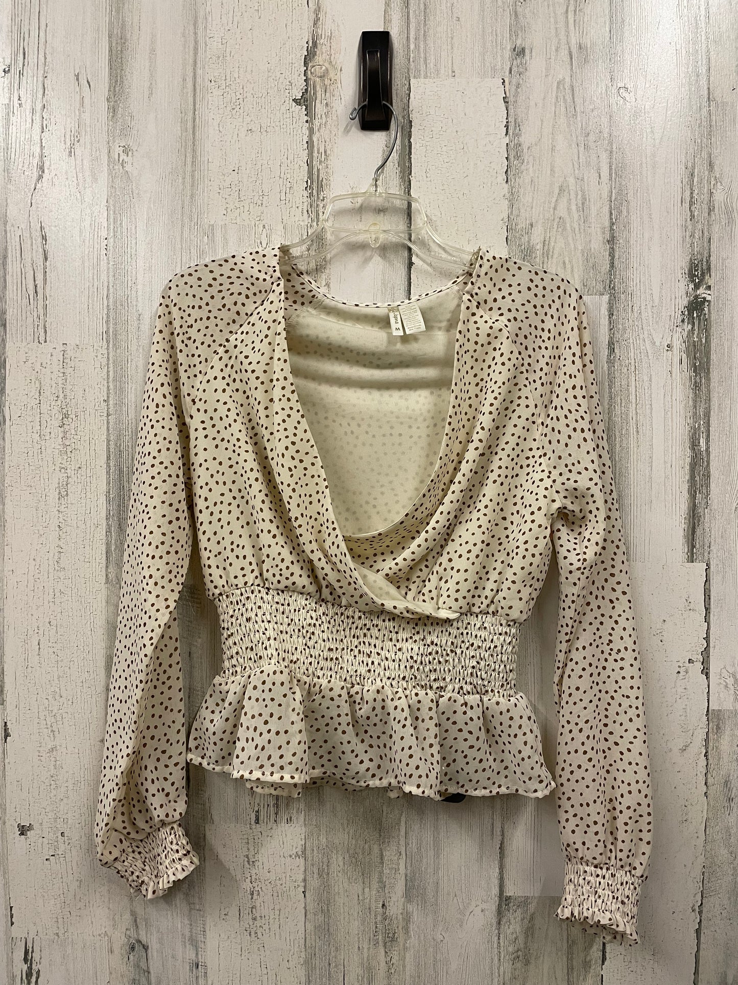 Top Long Sleeve By Japna In Cream, Size: M