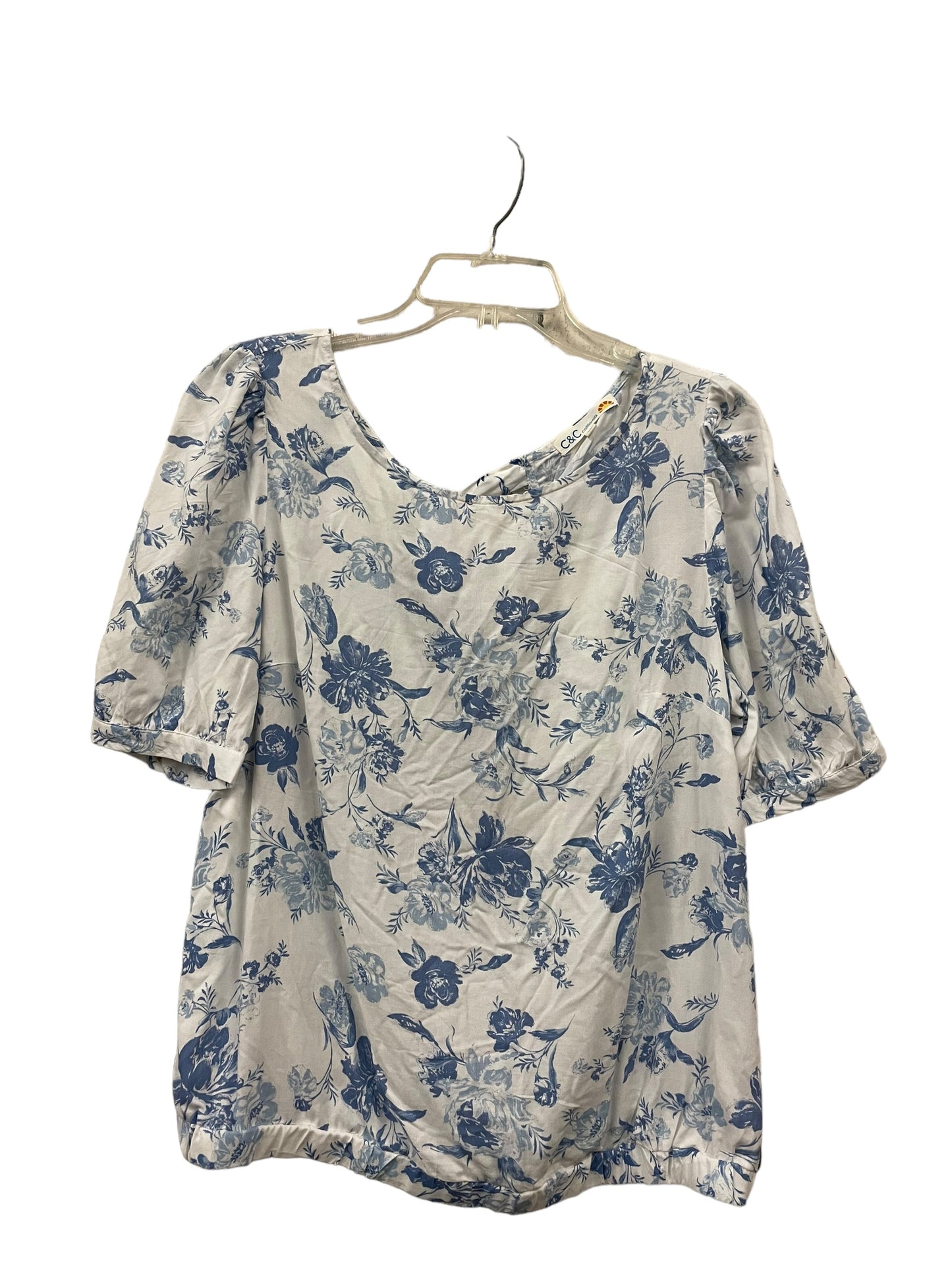 Top Short Sleeve By C And C In Blue & White, Size: M