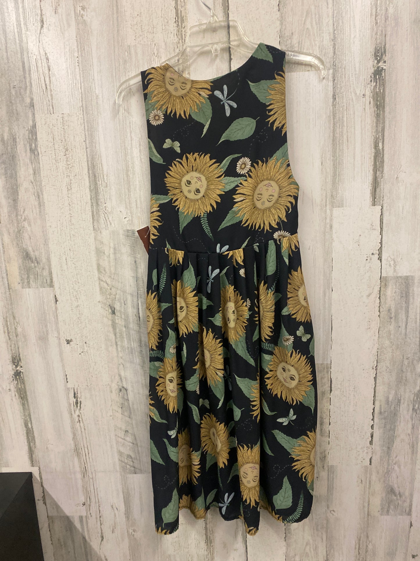 Dress Casual Maxi By Clothes Mentor  Size: M