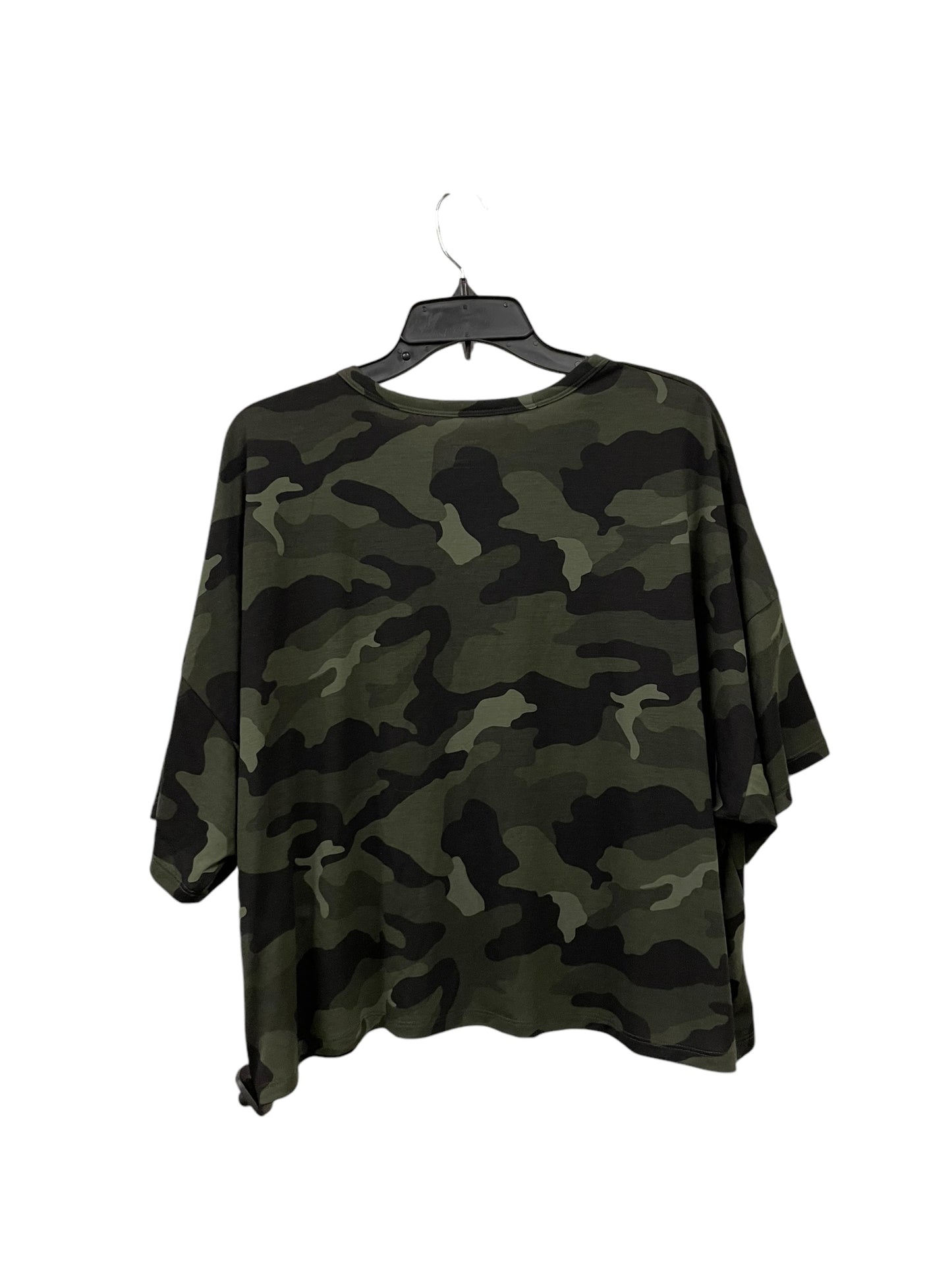 Athletic Top Short Sleeve By Old Navy In Camouflage Print, Size: Xl