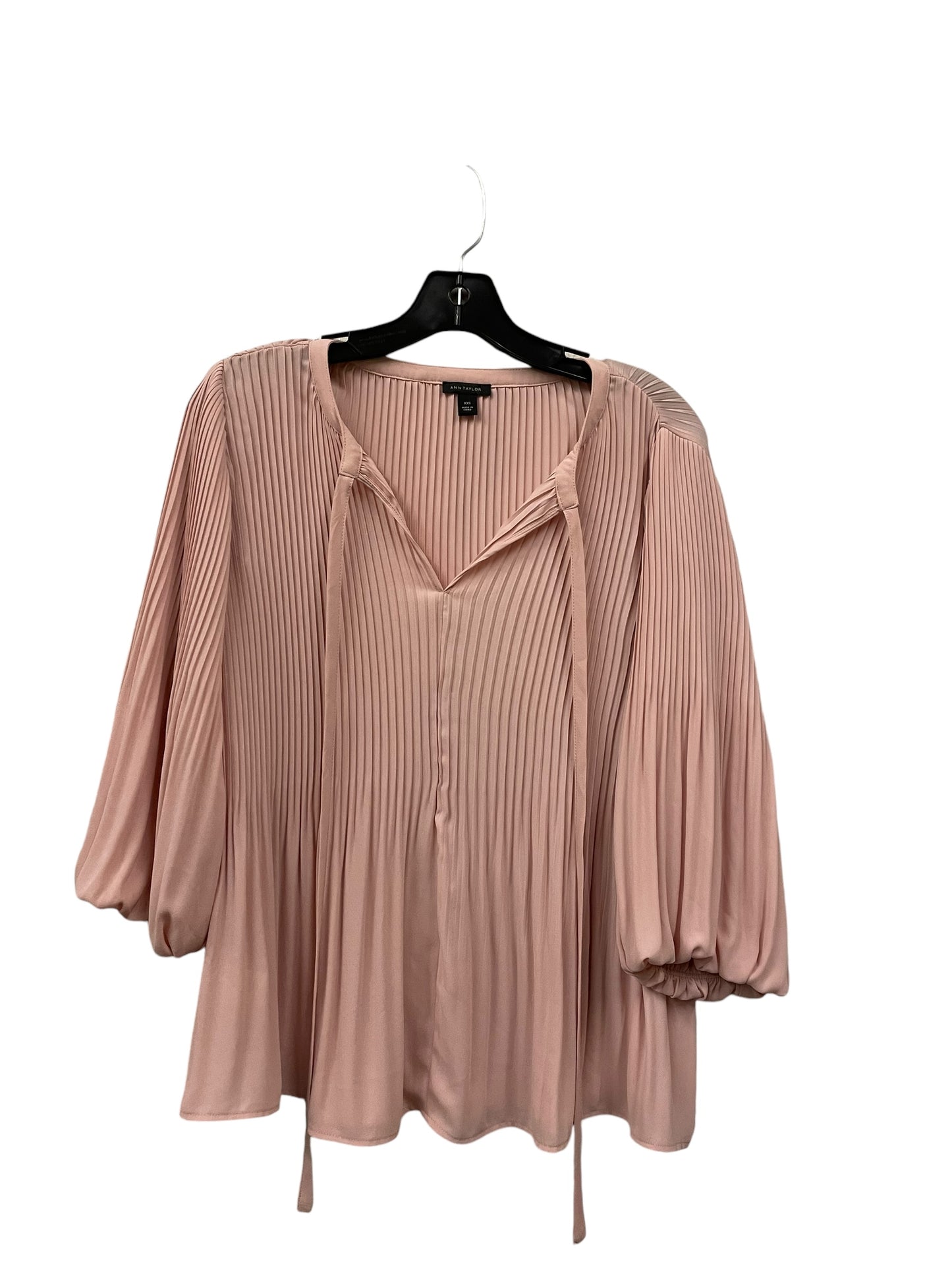 Top Long Sleeve By Ann Taylor In Pink, Size: Xxs