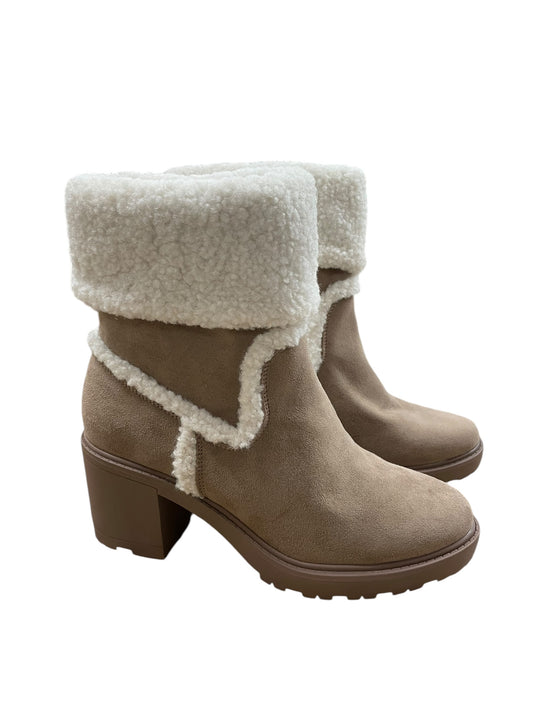 Boots Ankle Heels By Just Fab In Tan, Size: 8.5