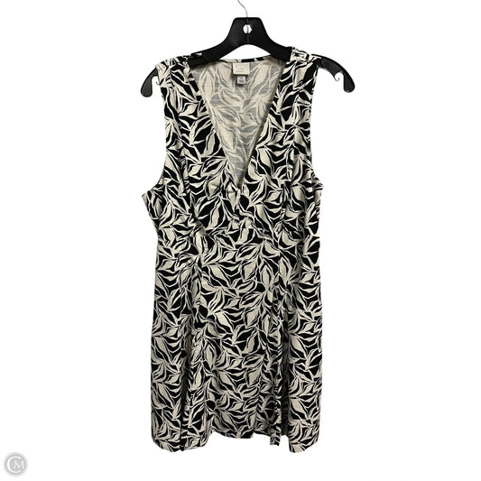 Dress Casual Short By A New Day In Black & Cream, Size: L