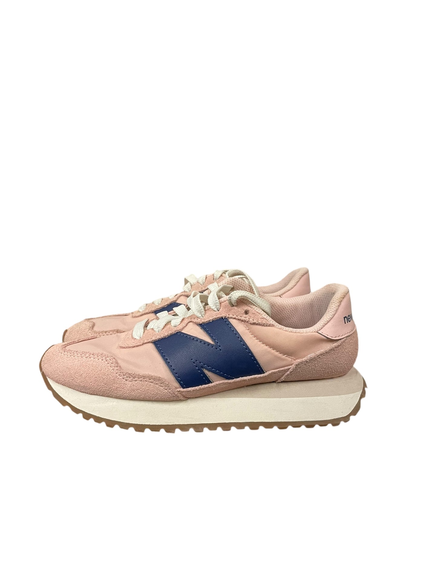 Shoes Athletic By New Balance In Pink, Size: 6