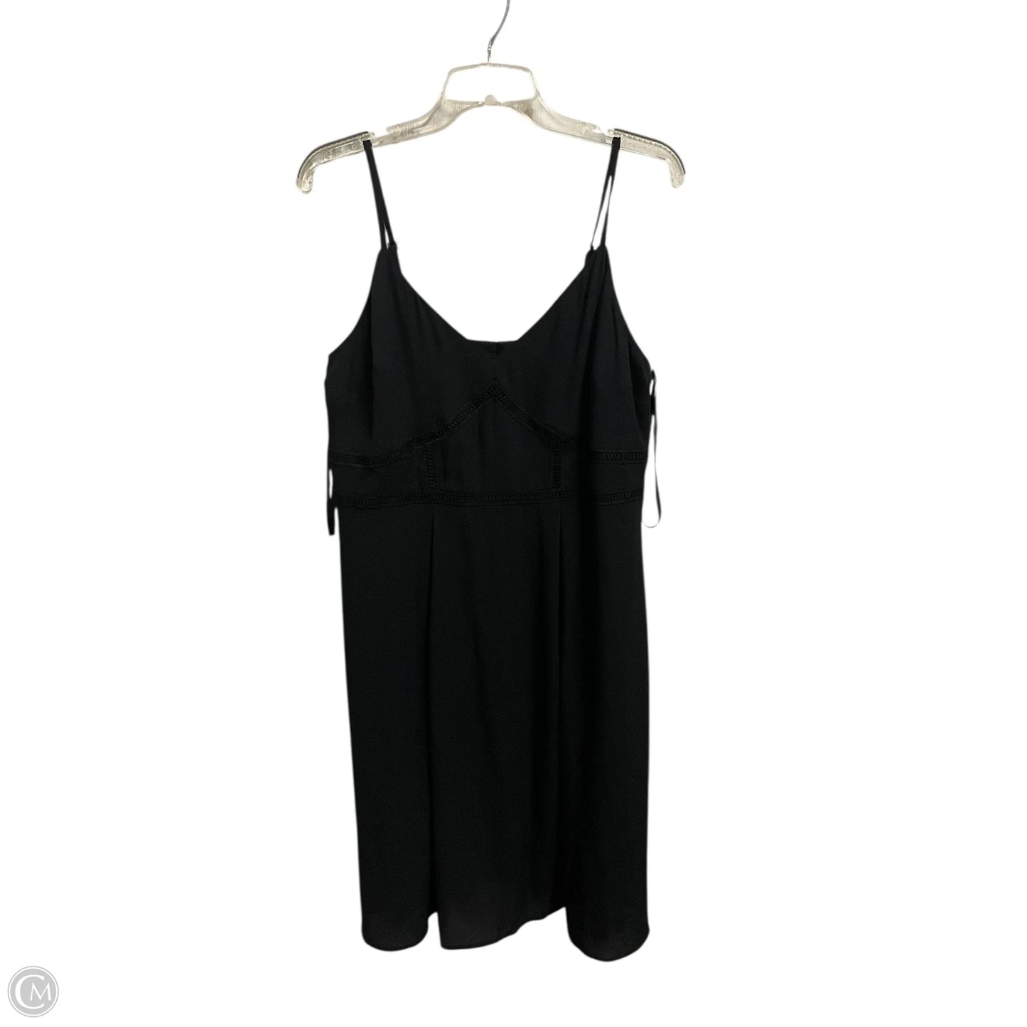 Dress Casual Short By Clothes Mentor In Black, Size: L