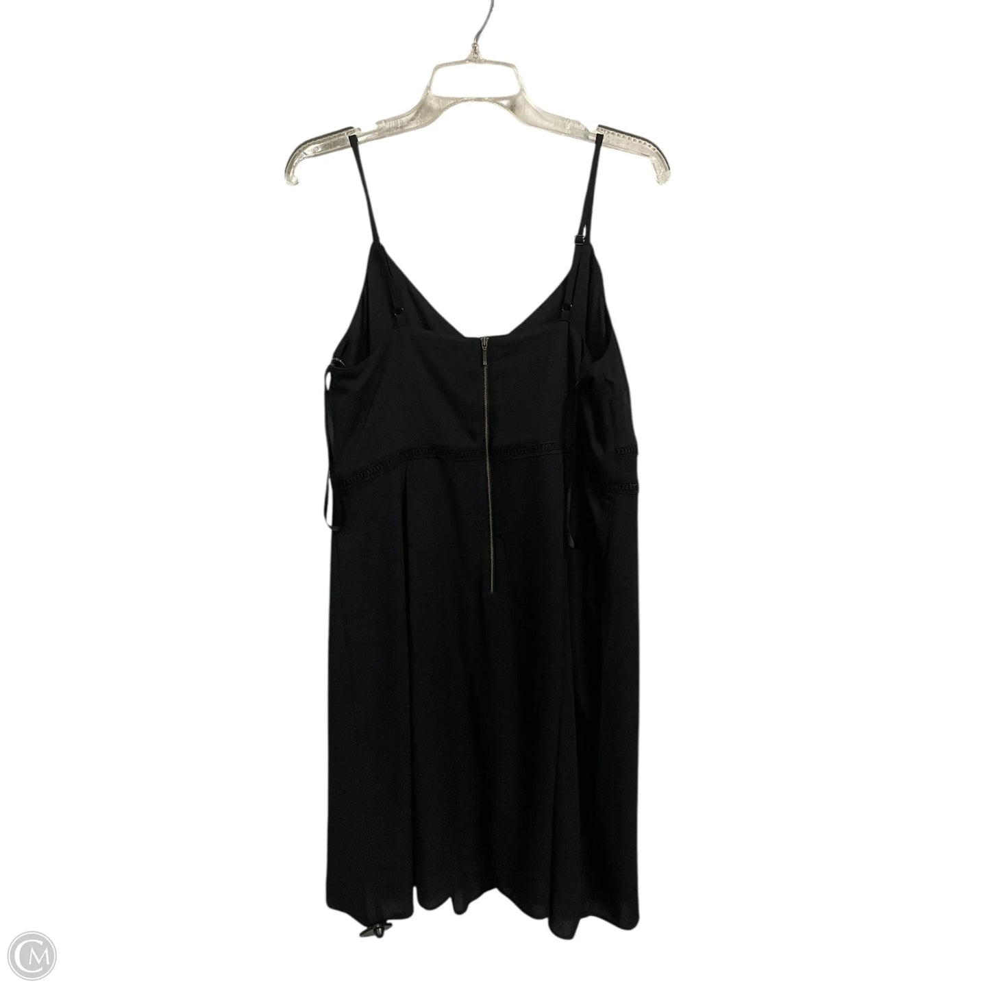 Dress Casual Short By Clothes Mentor In Black, Size: L