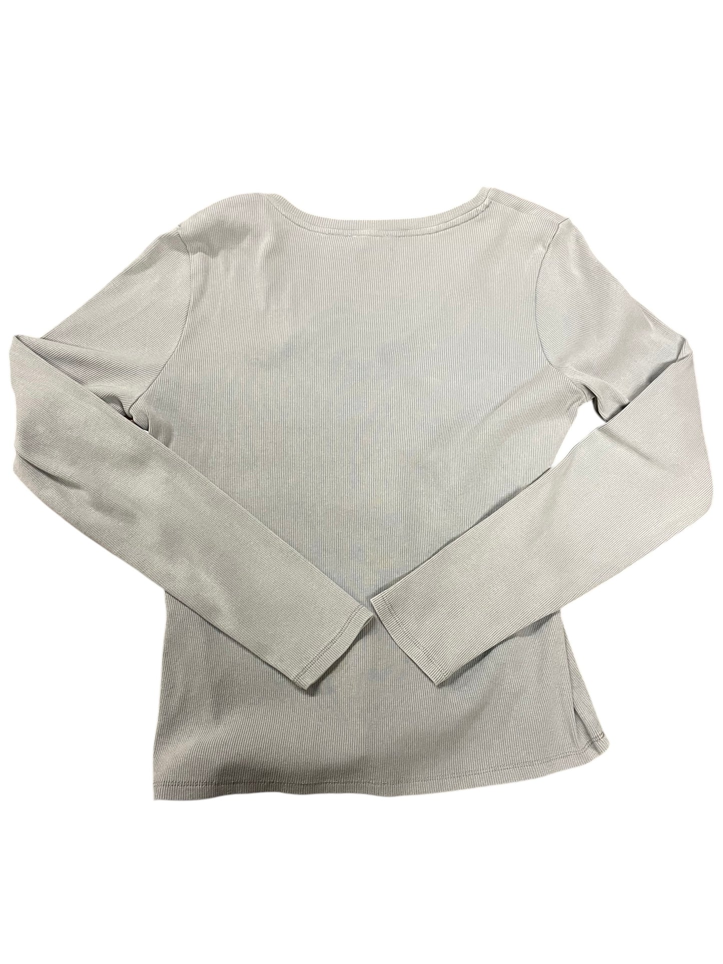 Top Long Sleeve Basic By Cyrus Knits In Grey, Size: Xl