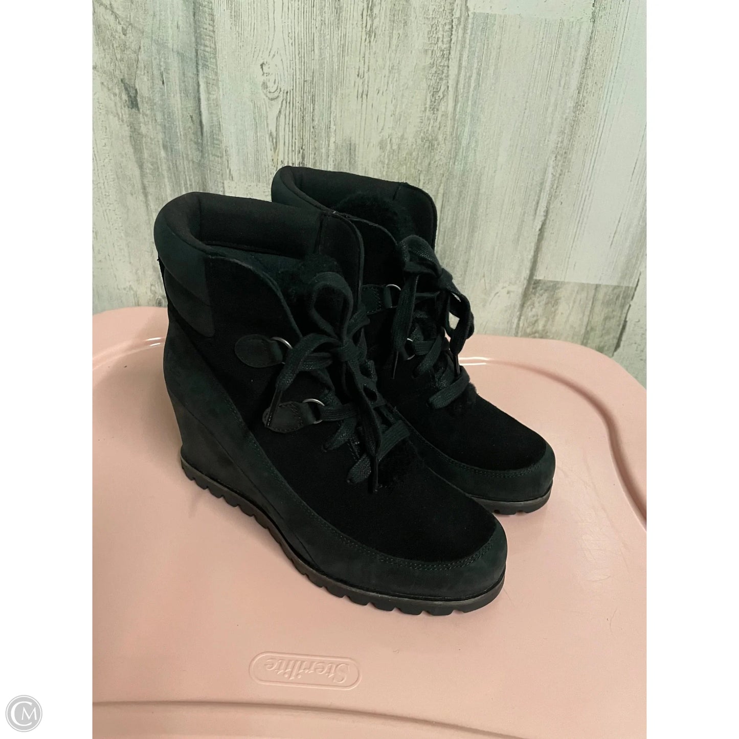 Shoes Athletic By Reebok In Silver, Size: 8