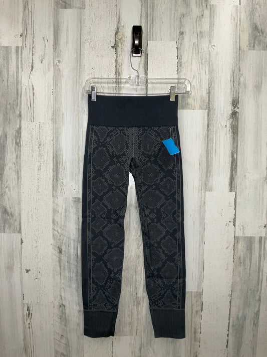 Athletic Leggings By Lululemon  Size: 4