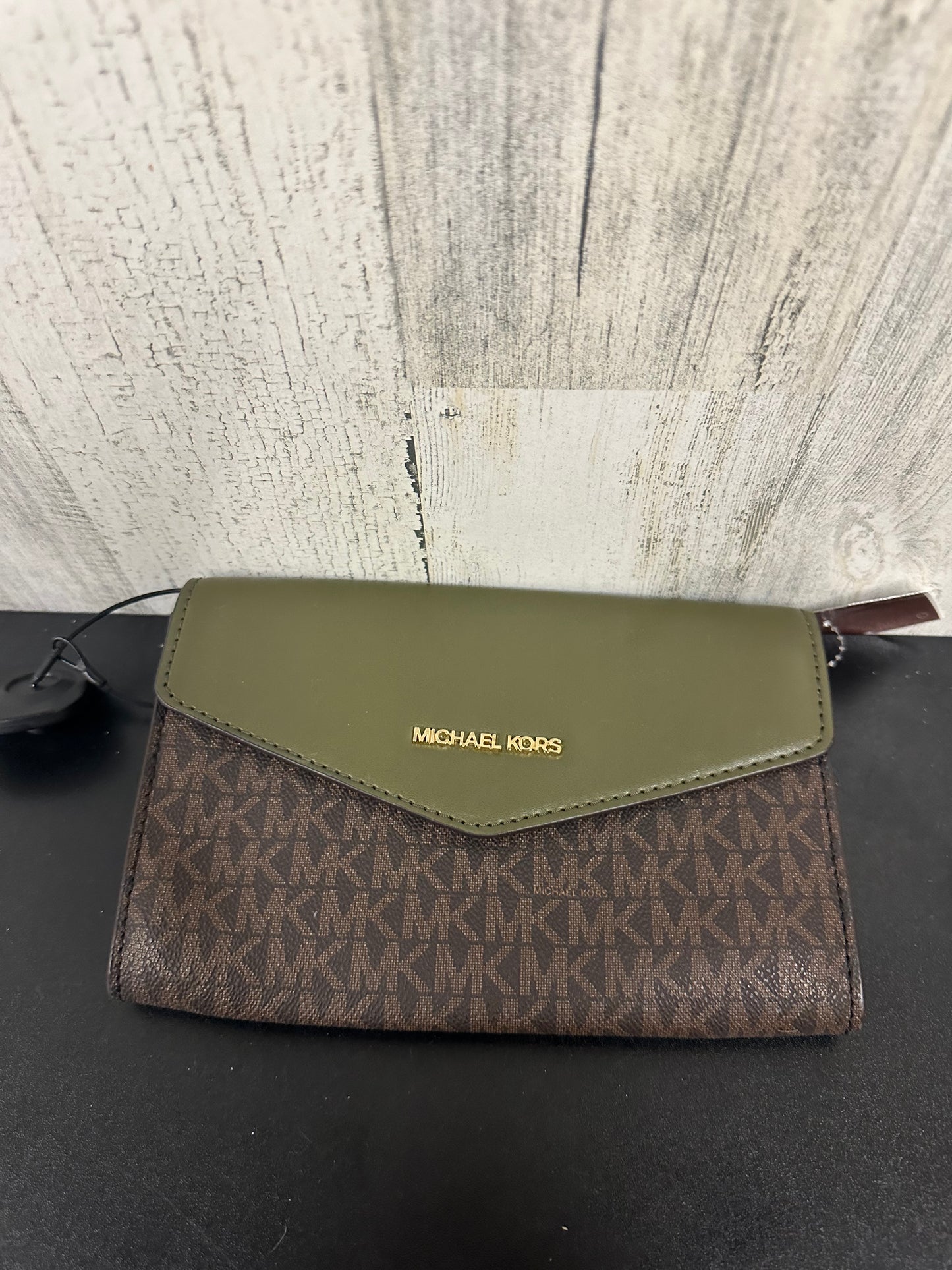 Wallet By Michael Kors  Size: Medium